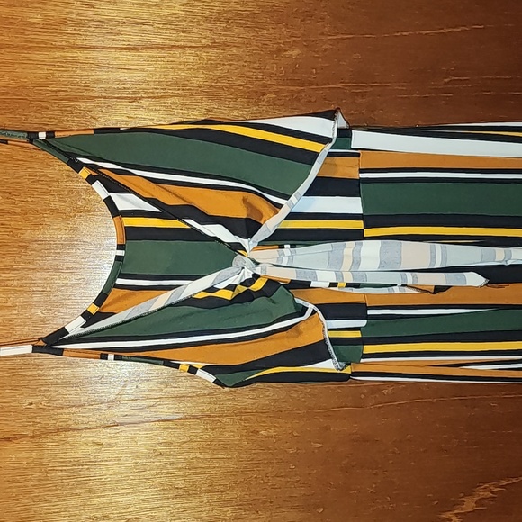 Jumpsuit - Picture 4 of 4